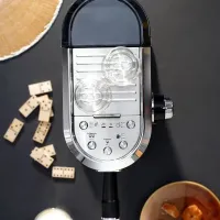 Кофеварка рожковая DeLonghi EC950.M серебристый, изображение 3